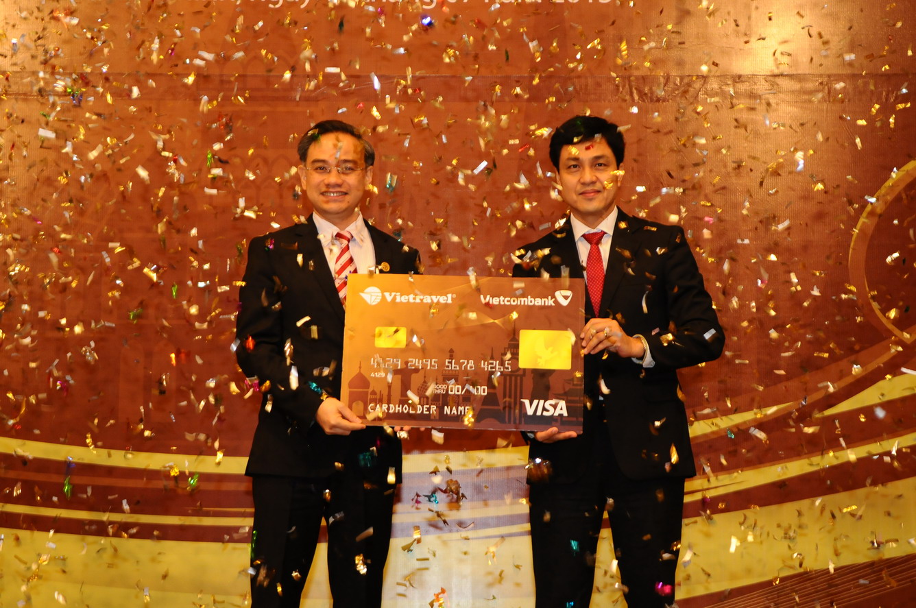 Thẻ Tín Dụng Quốc Tế Đồng Thương Hiệu Vietcombank - Vietravel Visa