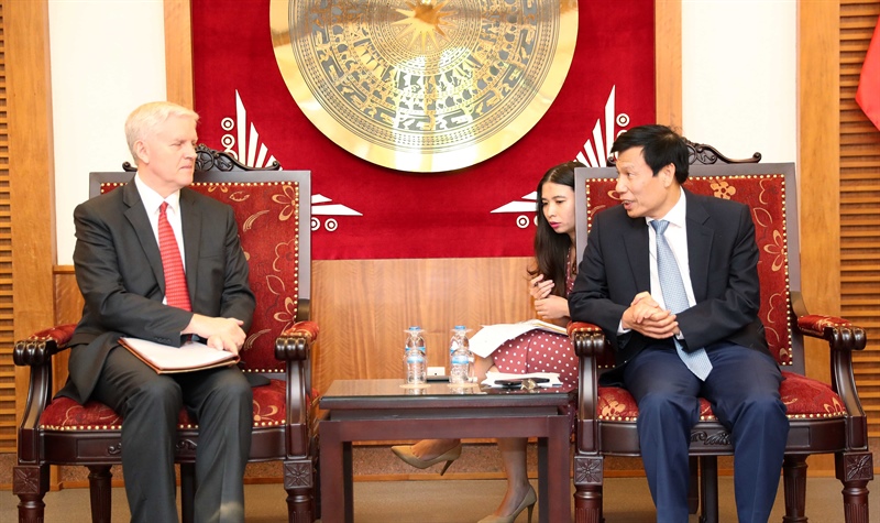 Ng&acirc;n h&agrave;ng Ph&aacute;t triển ch&acirc;u &Aacute;